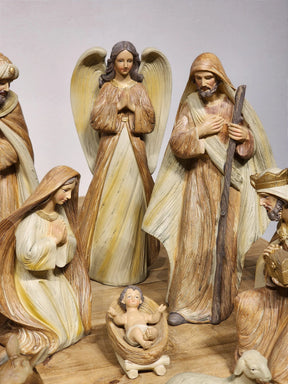 Presépio em Resina Marrom • 12 Peças • 30cm