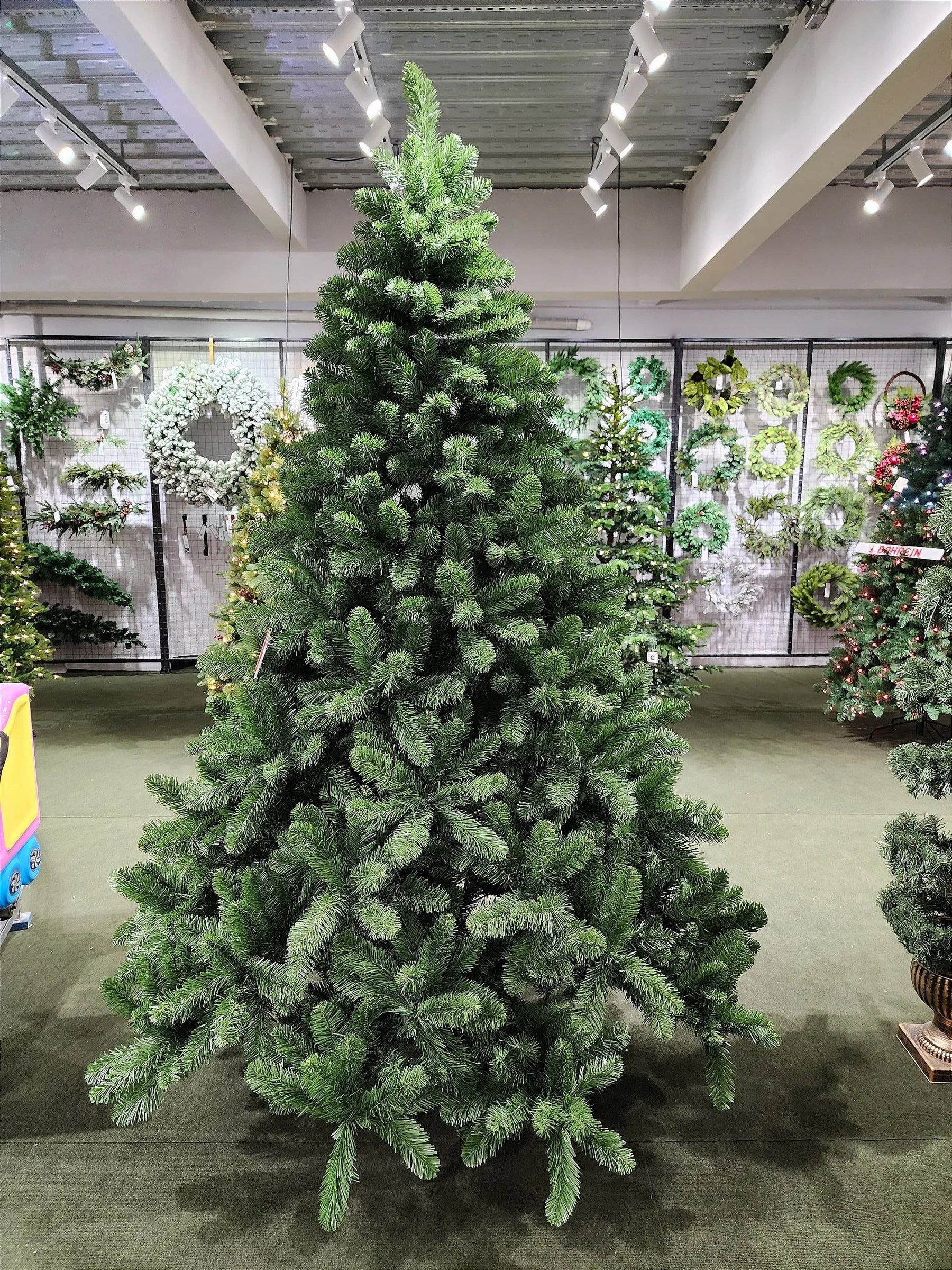 Árvore de Natal Tradicional Imperial Max 2,10m 936 Galhos